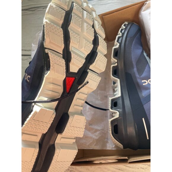 NWT ON Cloudventure Waterproof shoes - Picture 4 of 5